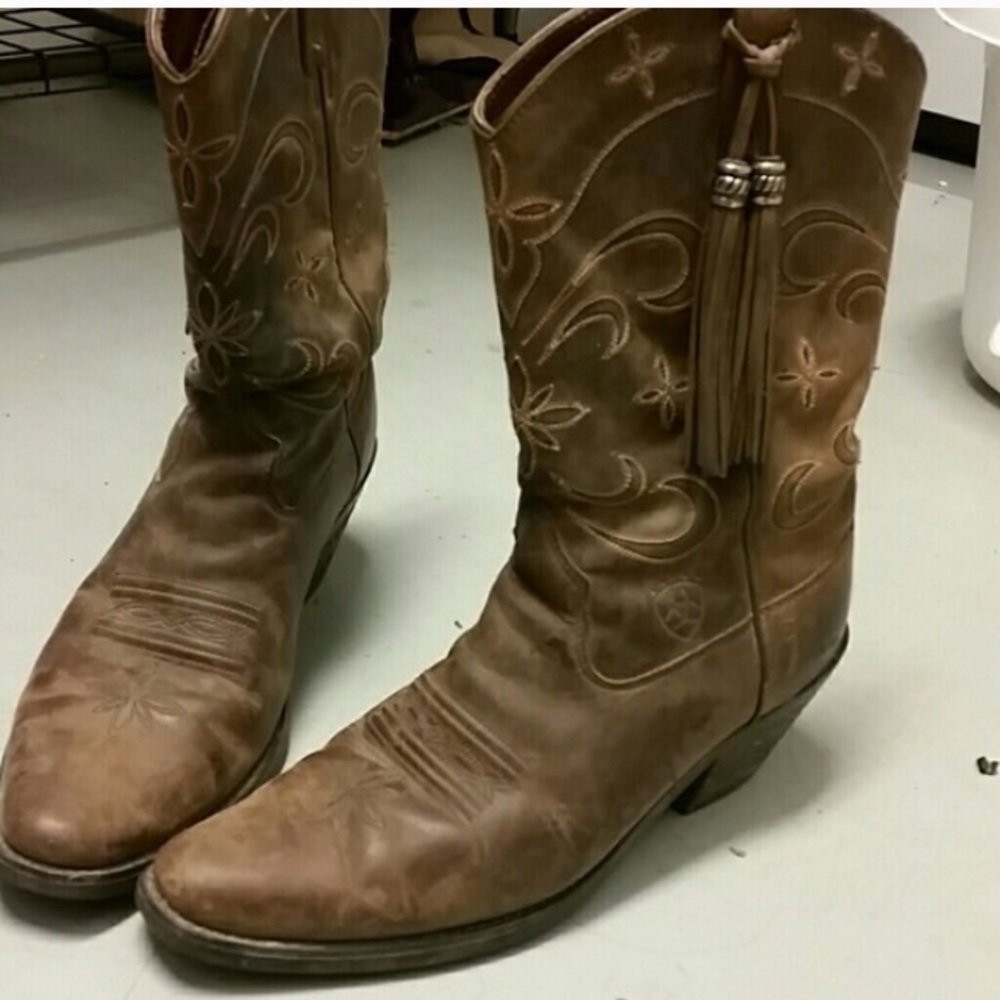 COPY - Ariat boots